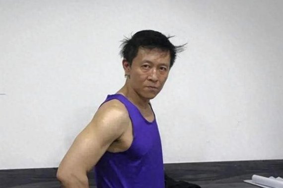 演员陈光前猝逝细节曝光：遗体多日后才被发现